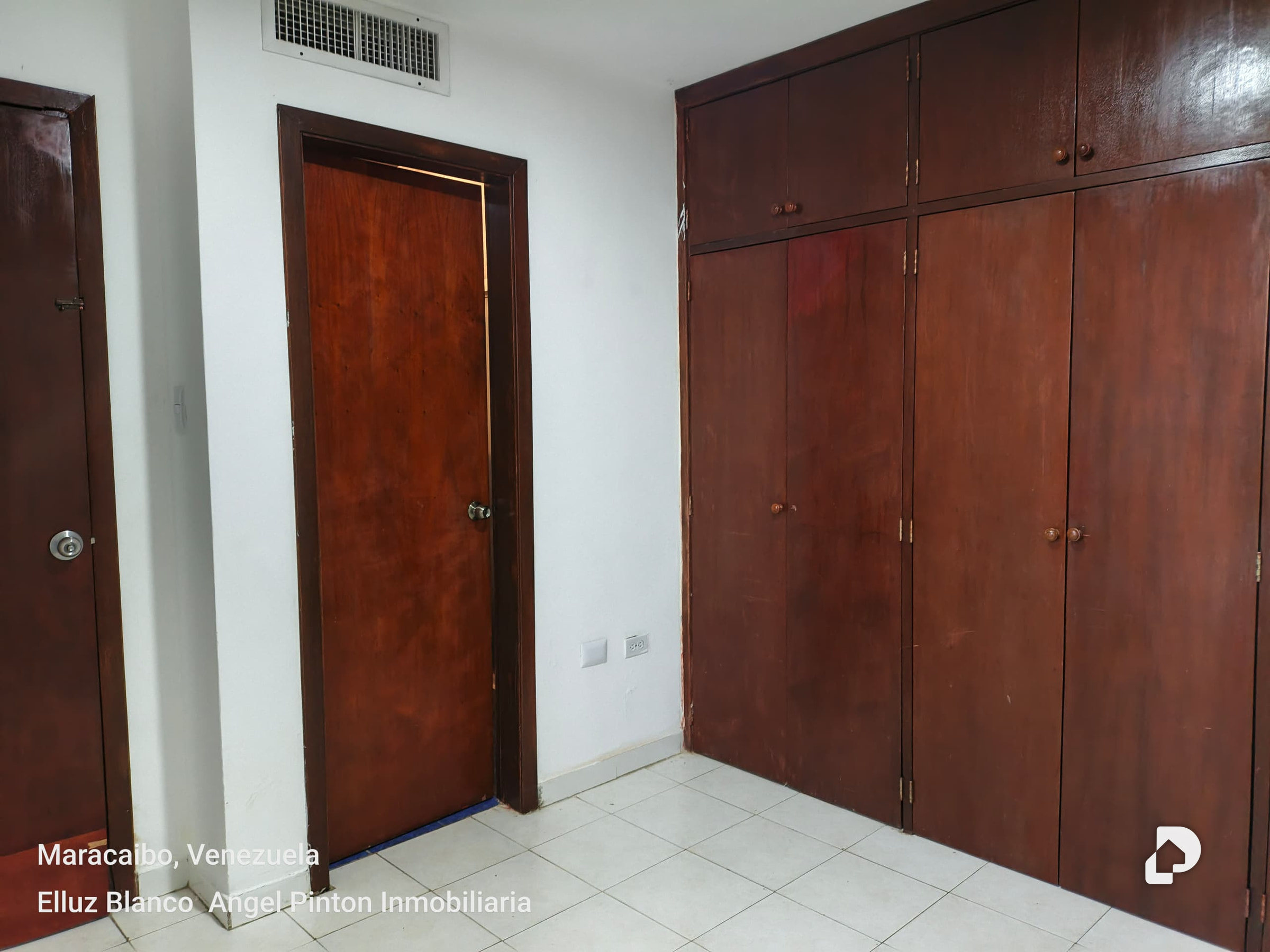 Apartment in Milagro Norte, Maracaibo – 15