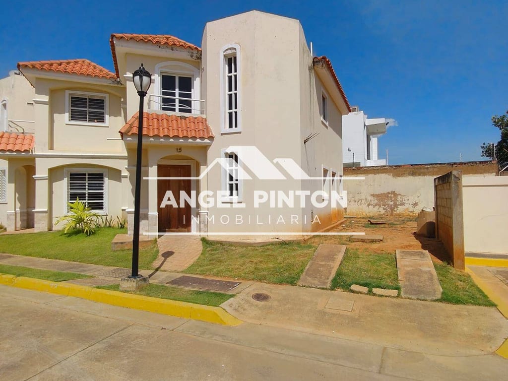 Casa en Lago Mar Beach, Maracaibo - 1