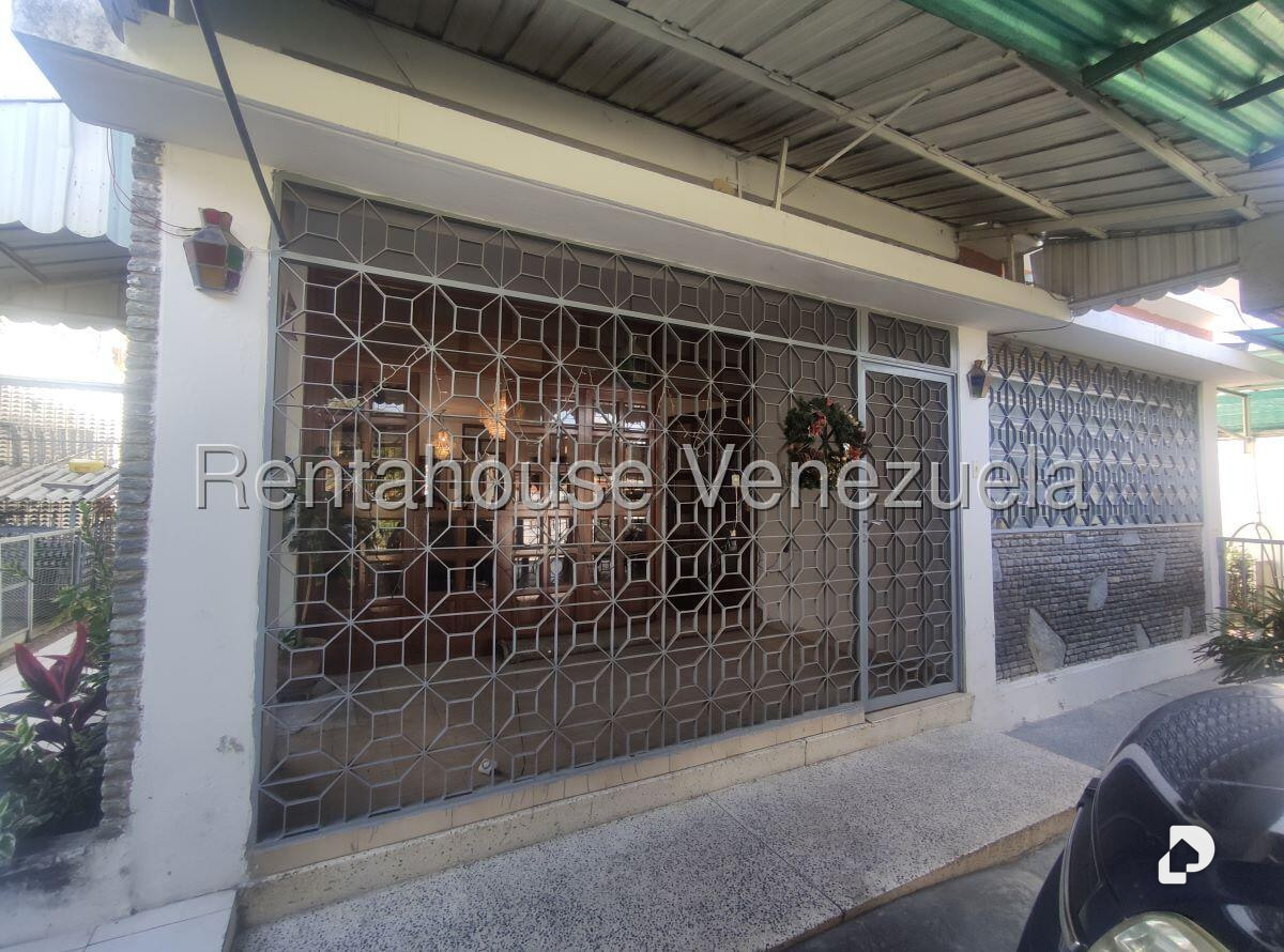 Casa en Los Palos Grandes, Caracas – 3