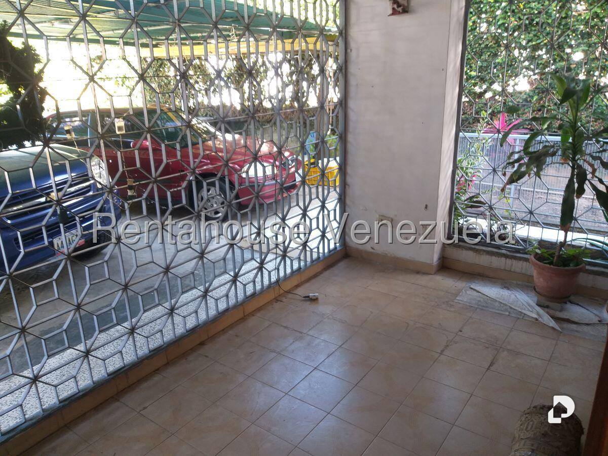 Casa en Los Palos Grandes, Caracas – 4