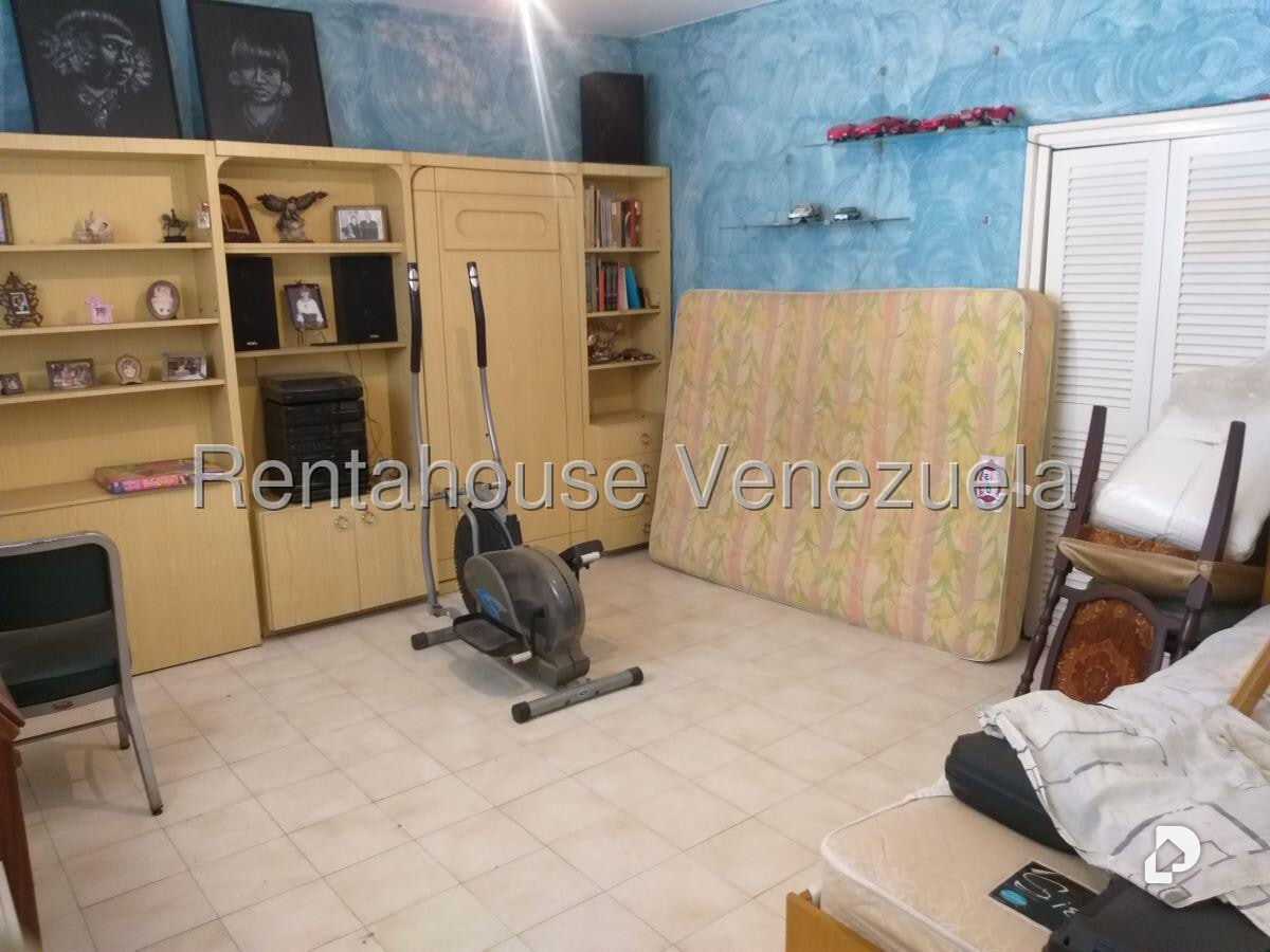 Casa en Los Palos Grandes, Caracas – 20