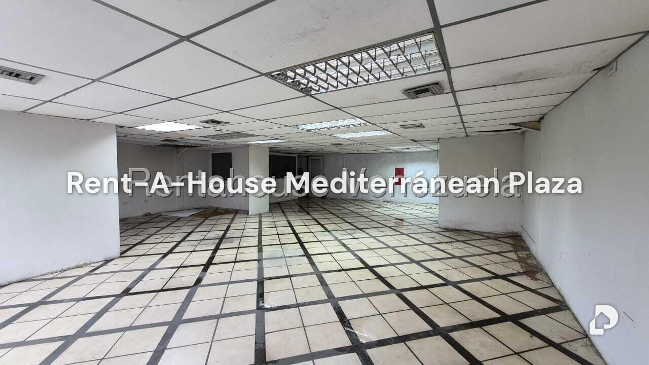 Local comercial en Zona Industrial, Valencia – 26