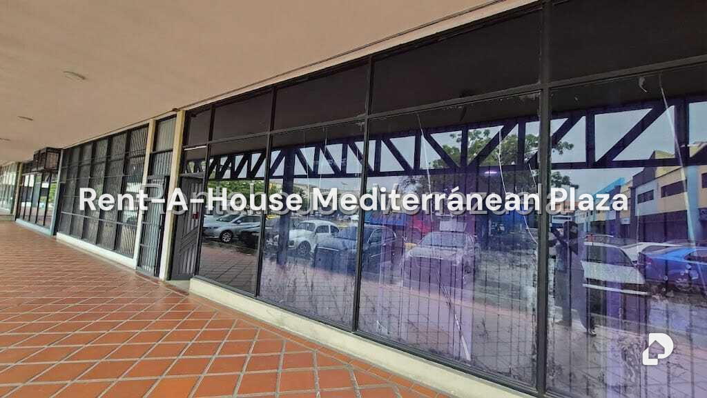 Local comercial en Zona Industrial, Valencia – 1