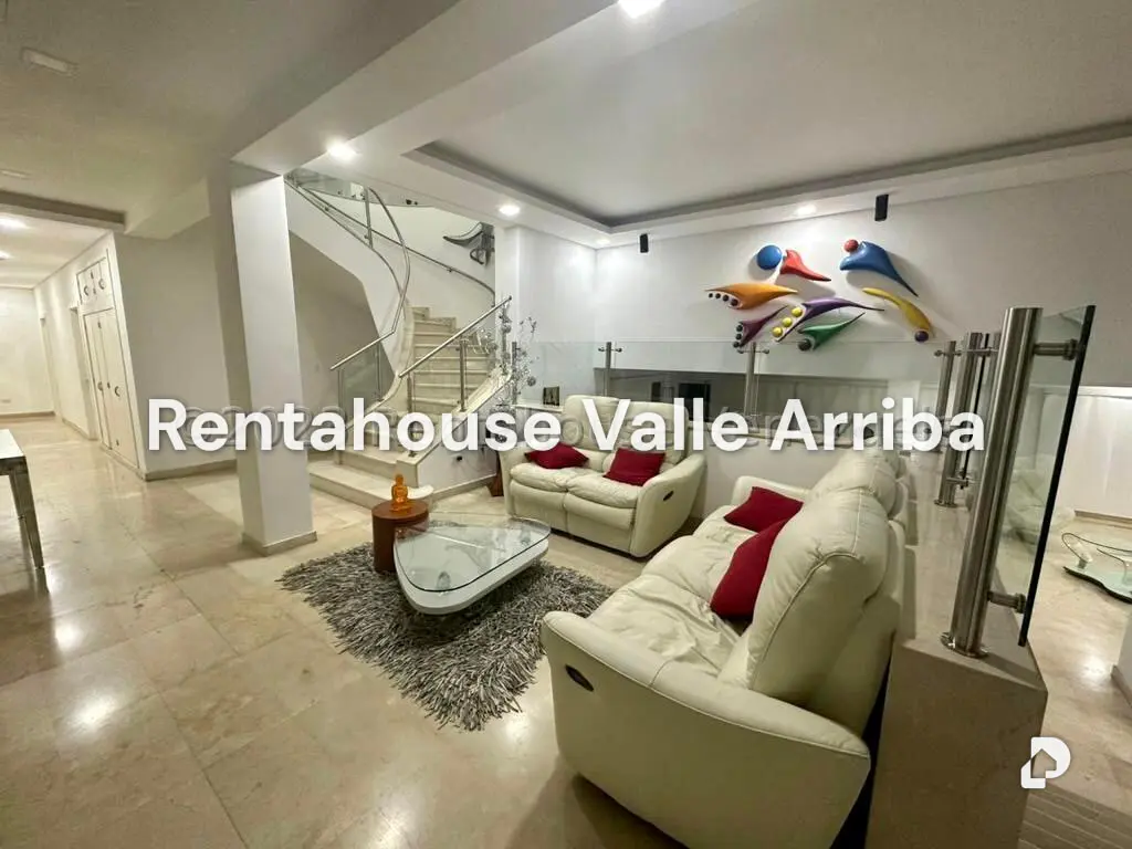 Casa en La Lagunita Country Club, Caracas – 21
