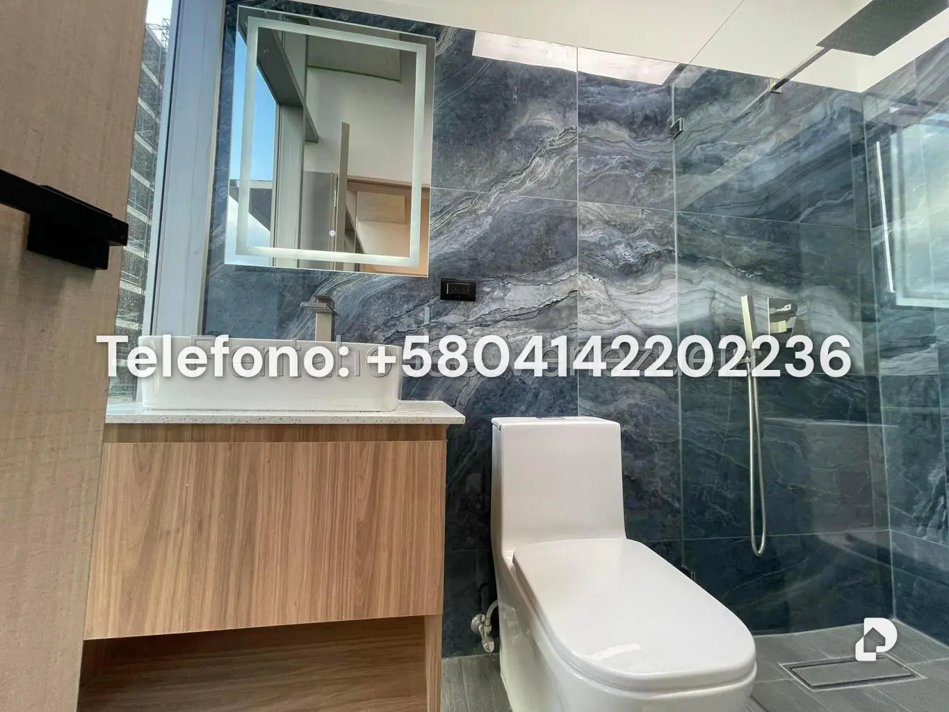 Oficina en Las Mercedes, Caracas – 22