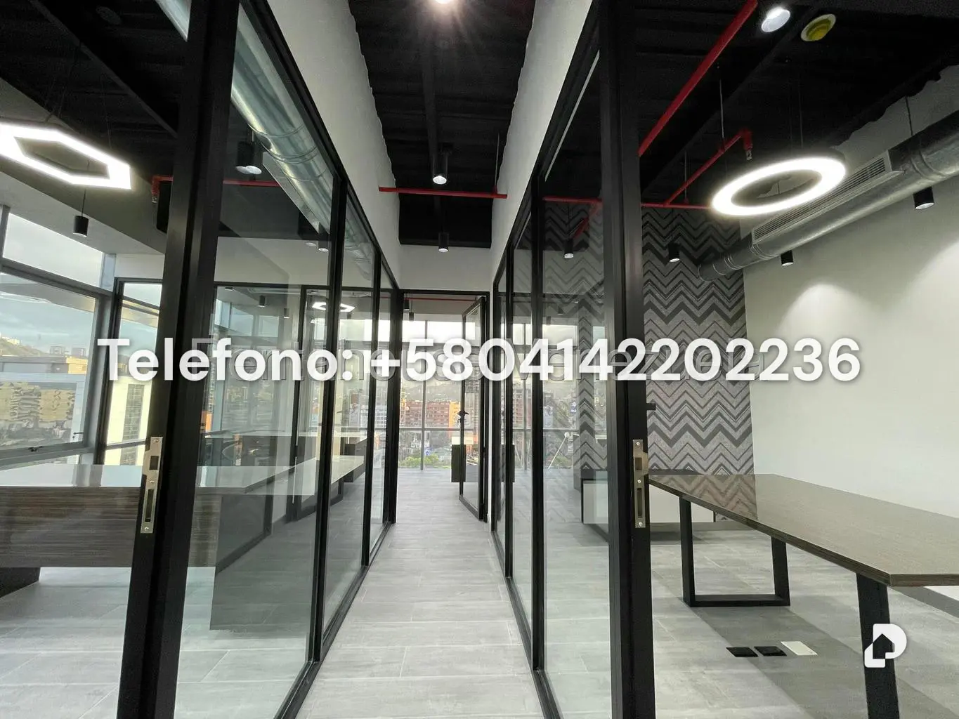 Oficina en Las Mercedes, Caracas – 30