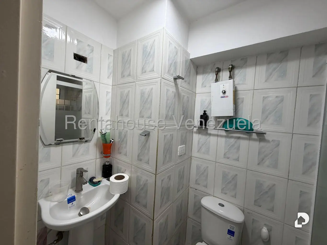 Apartamento en Miravila, Caracas – 4