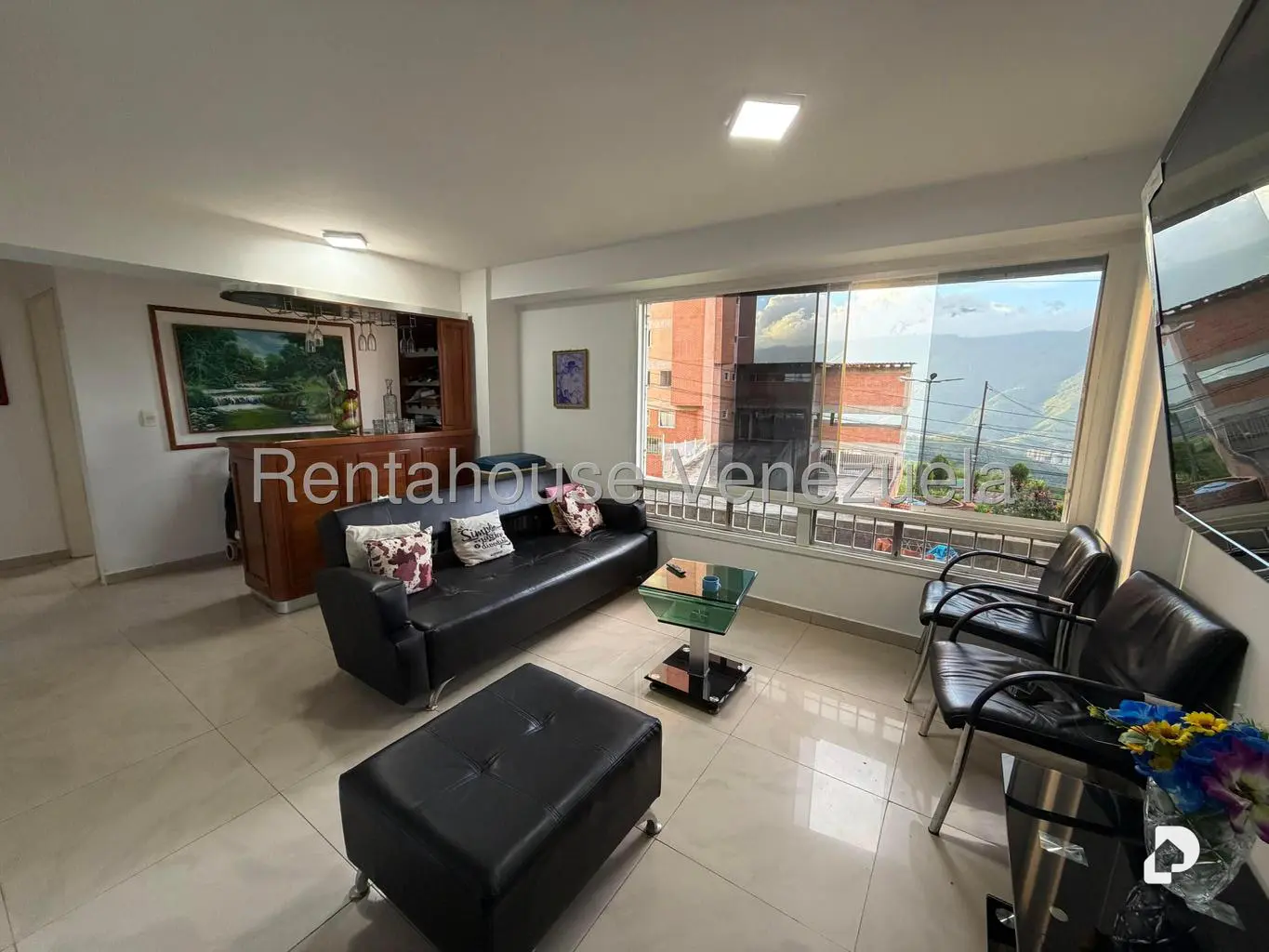 Apartamento en Miravila, Caracas – 2