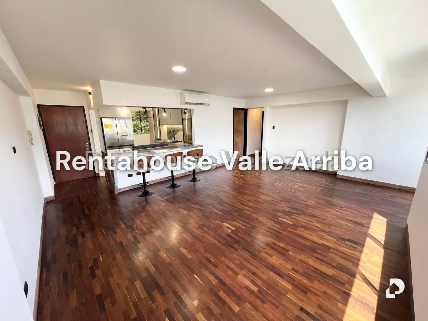 Apartamento en Chuao, Caracas – 1
