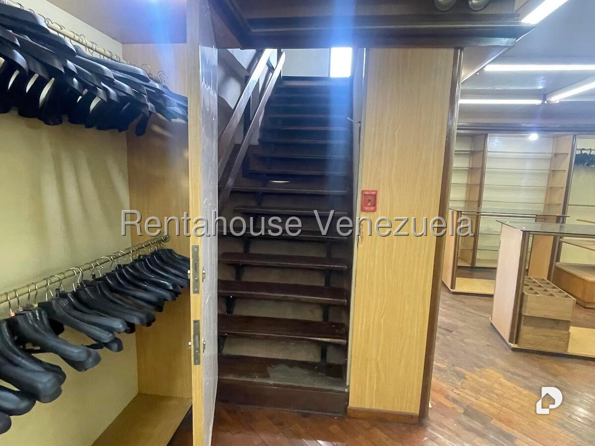 Commercial space in La Rosaleda, San Antonio de Los Altos – 12