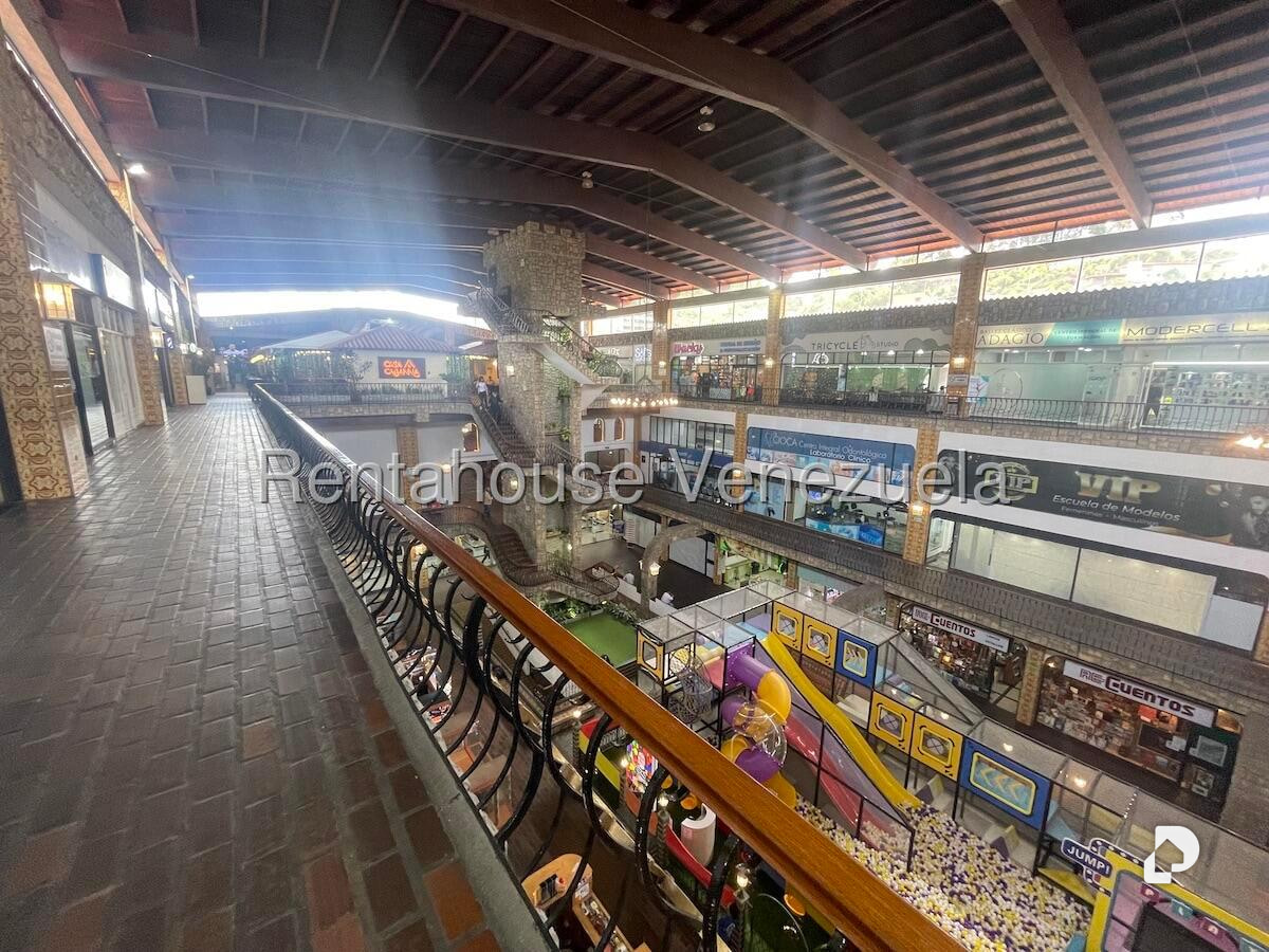 Commercial space in La Rosaleda, San Antonio de Los Altos – 17