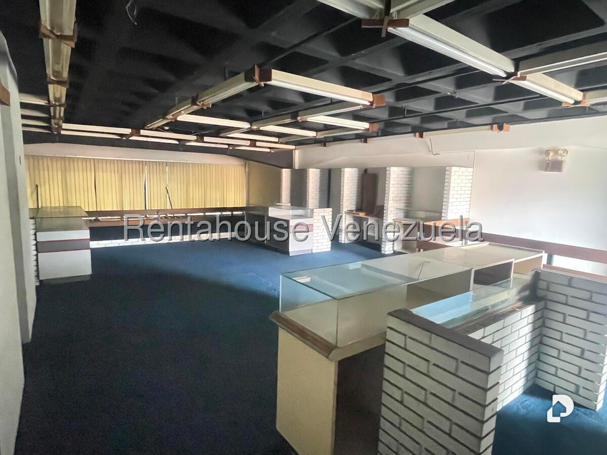 Commercial space in La Rosaleda, San Antonio de Los Altos – 15