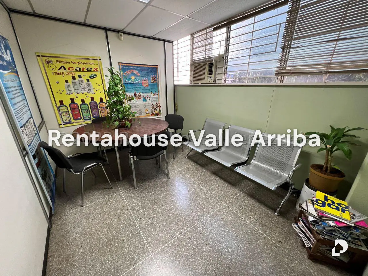 Local comercial en La Urbina, Caracas – 2