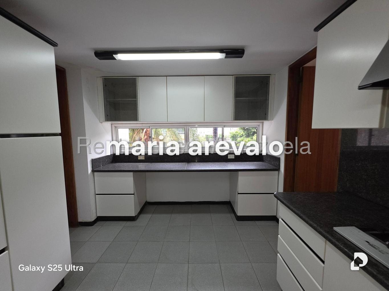 Apartamento en Los Naranjos de las Mercedes, Caracas – 29