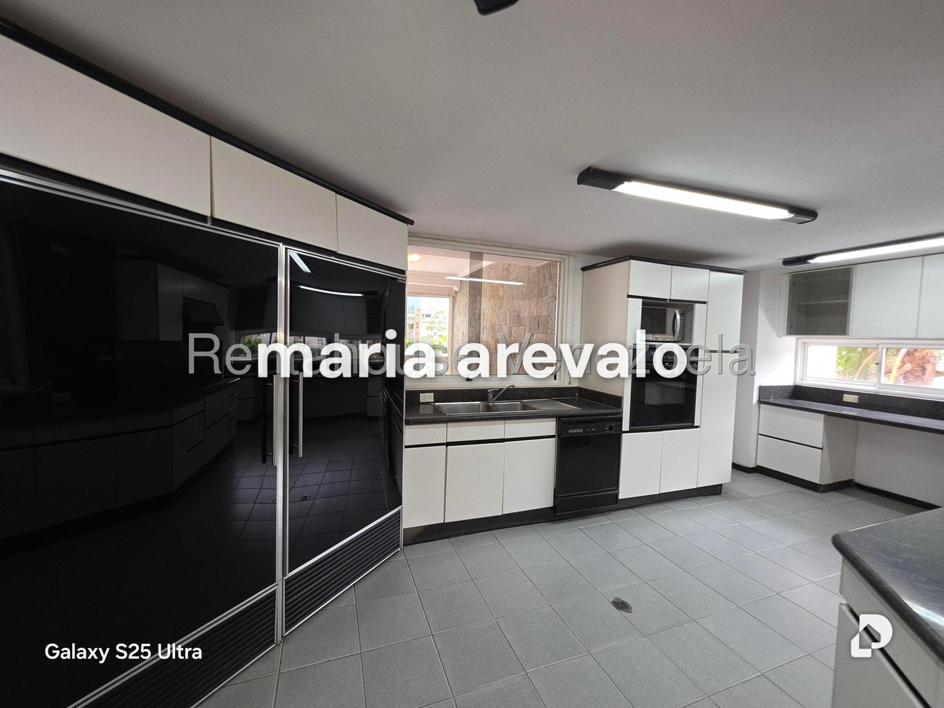 Apartamento en Los Naranjos de las Mercedes, Caracas – 26