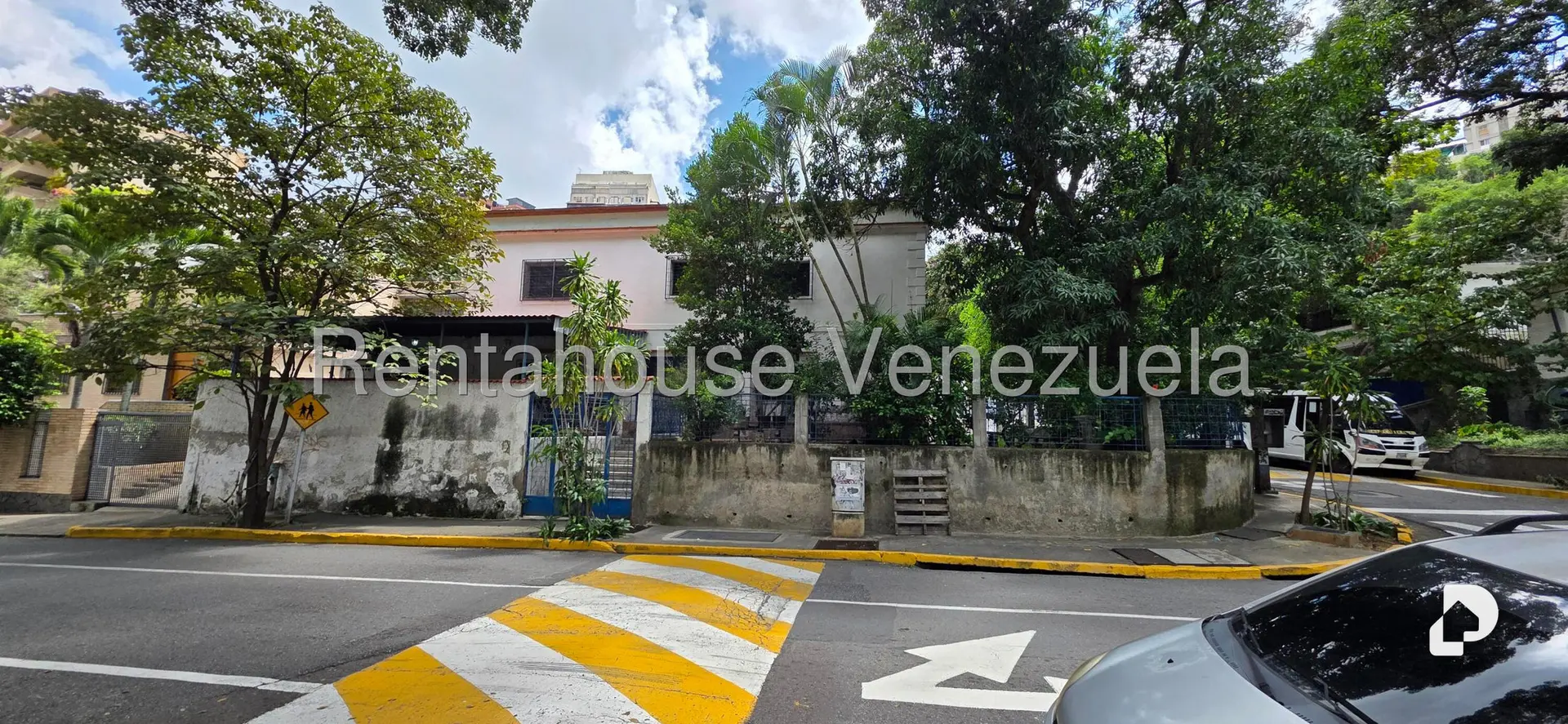 Casa en Colinas de Bello Monte, Caracas – 18