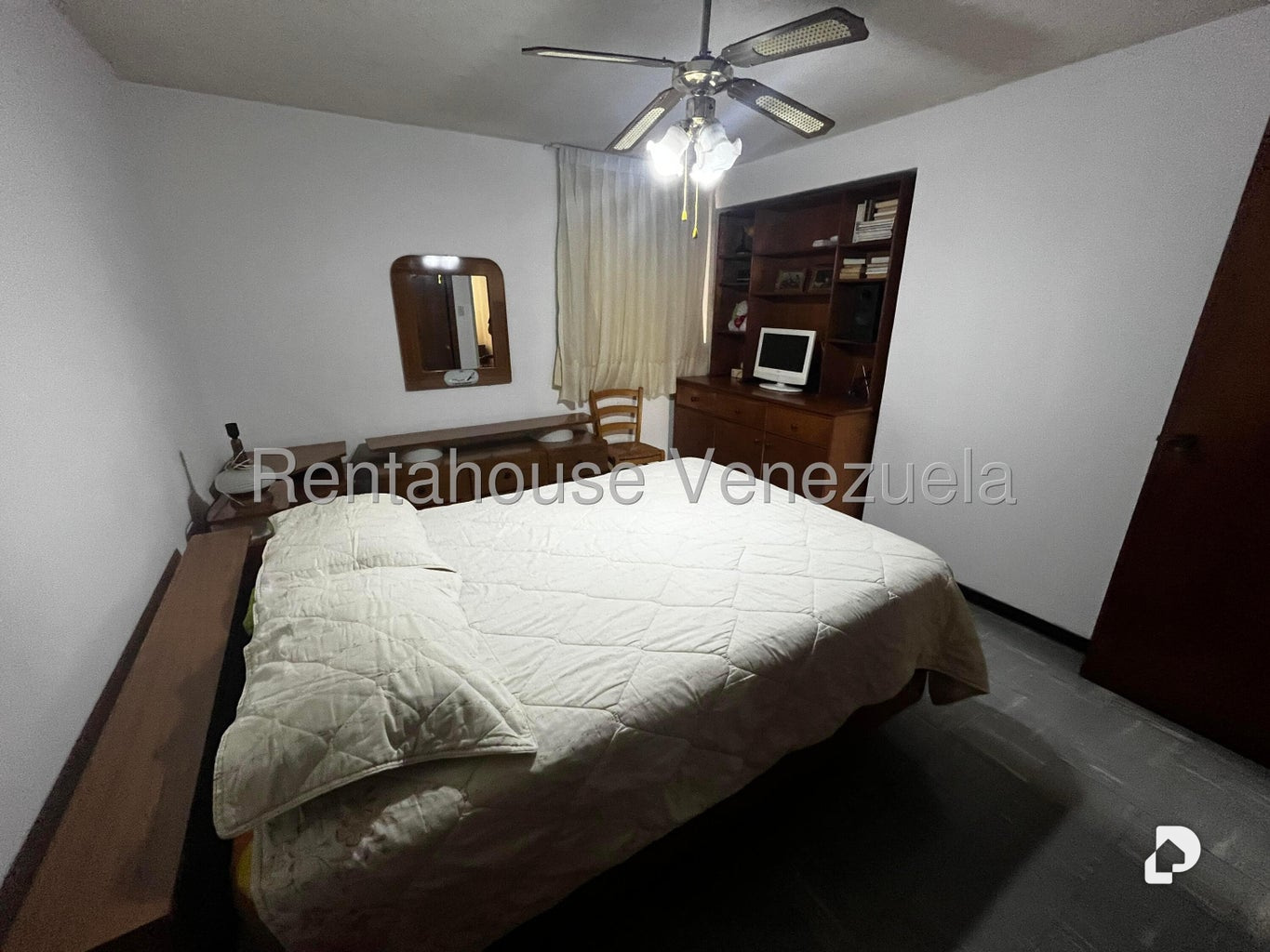Apartment in Parroquia La Candelaria, Caracas – 24