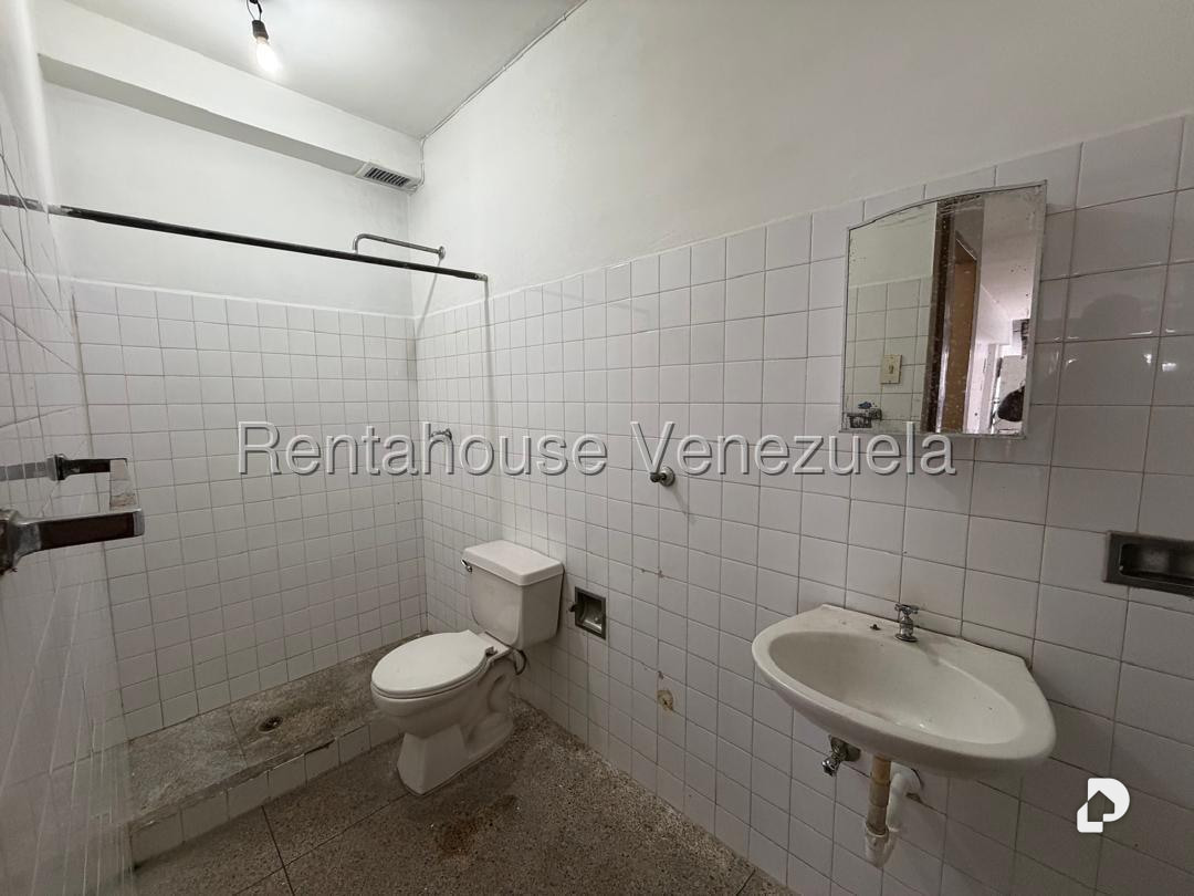 Casa en Catia, Caracas – 26