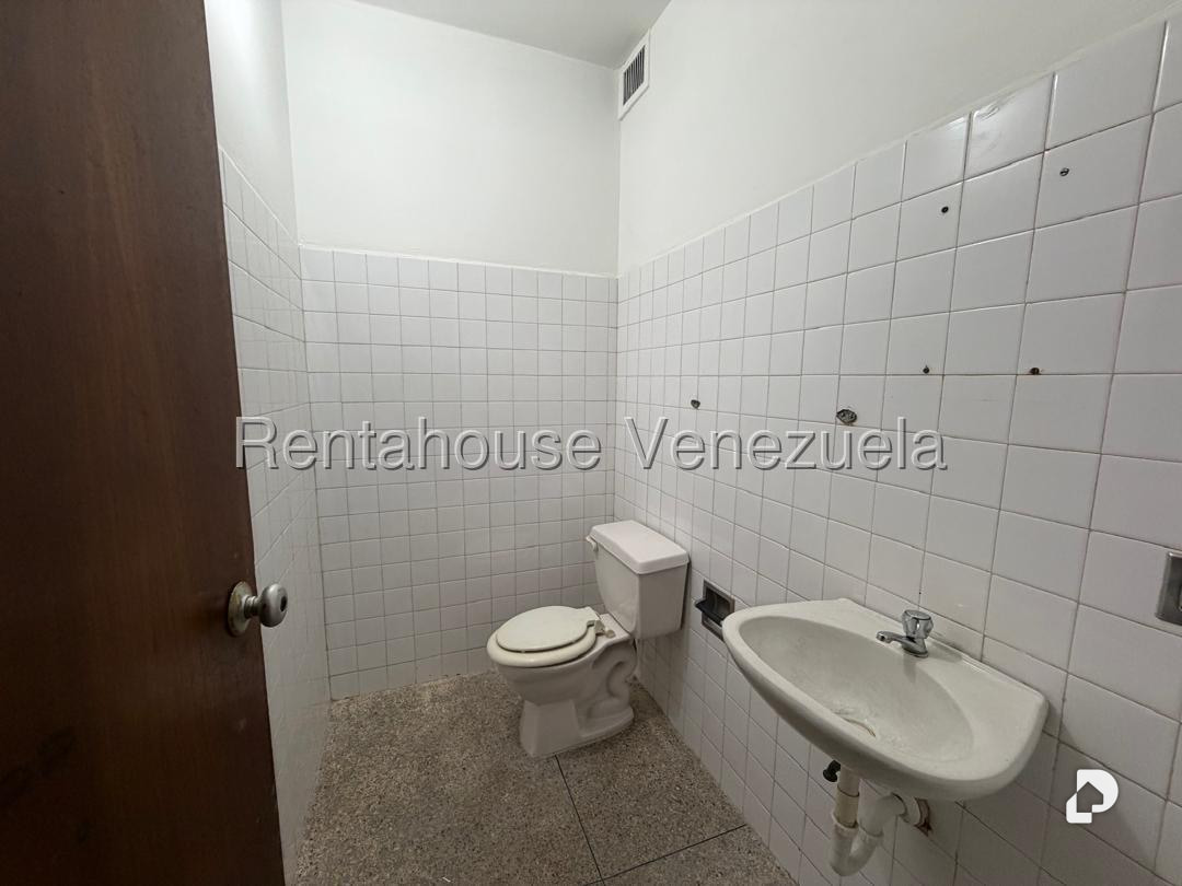 Casa en Catia, Caracas – 30