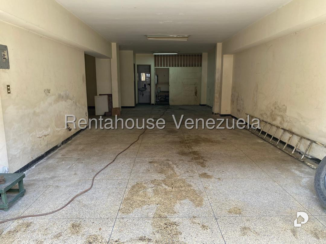 Casa en Catia, Caracas – 13