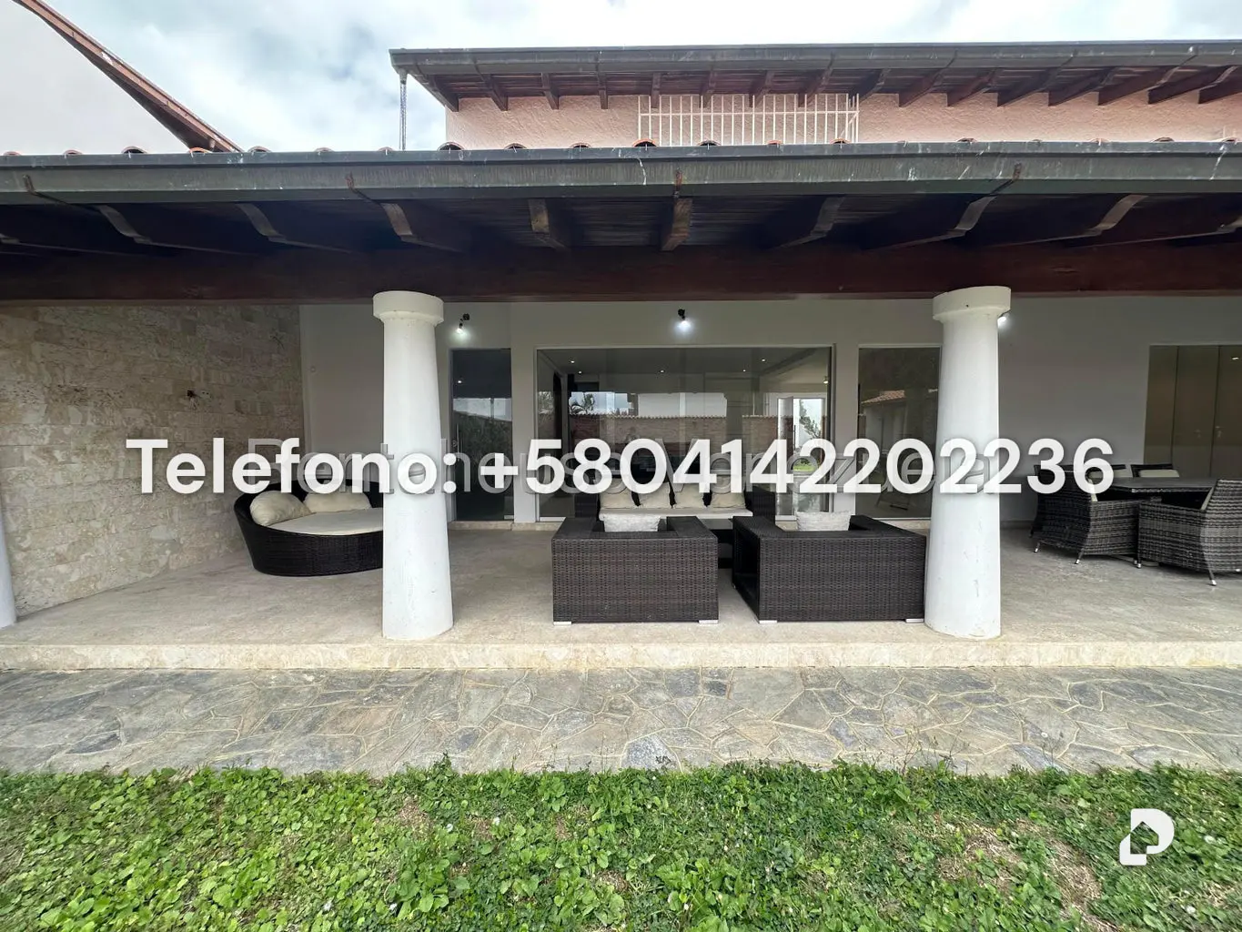 House in Lomas de La Lagunita, Caracas – 55
