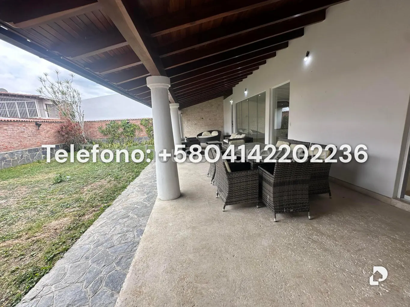 House in Lomas de La Lagunita, Caracas – 59