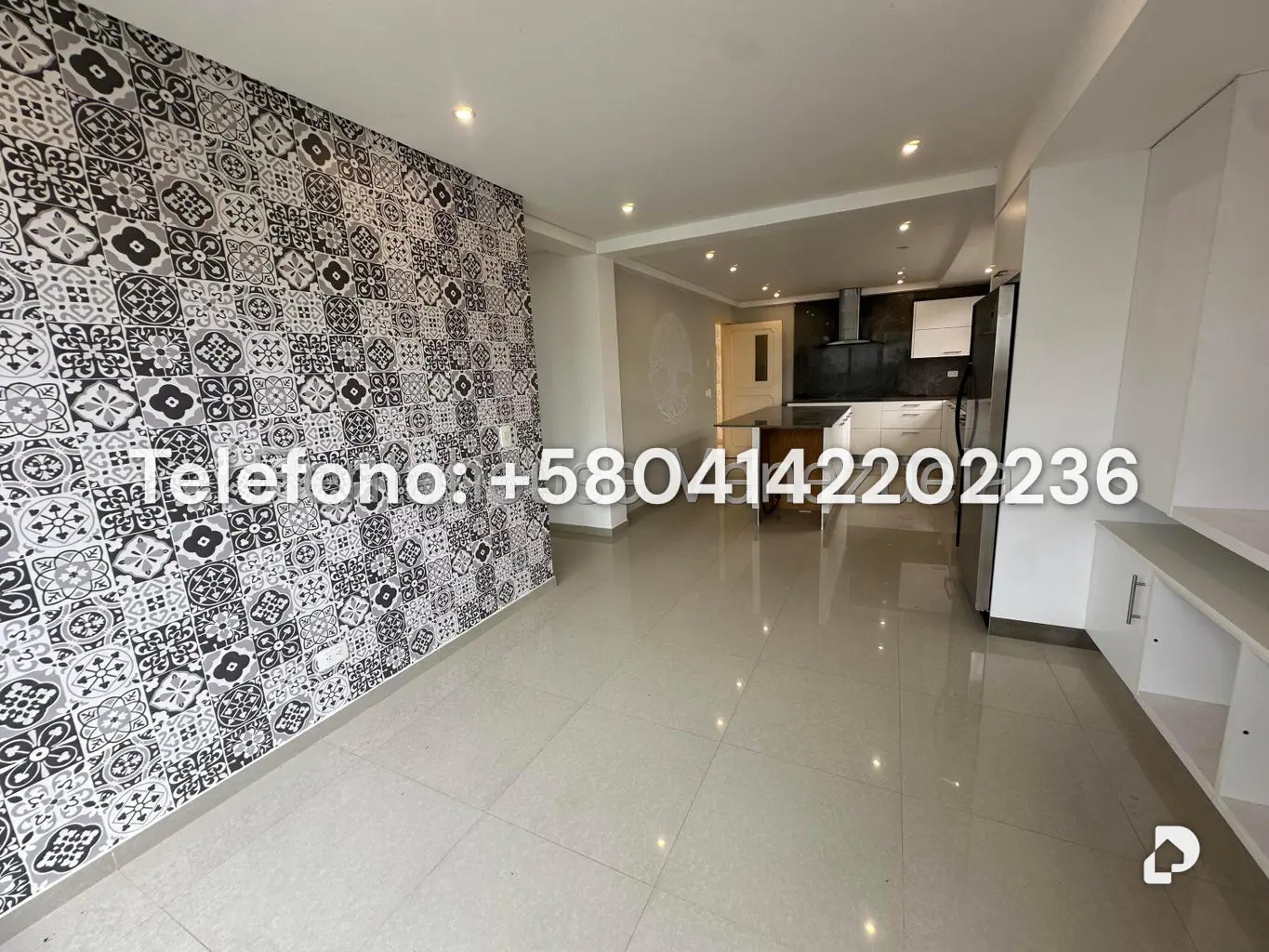 House in Lomas de La Lagunita, Caracas – 14
