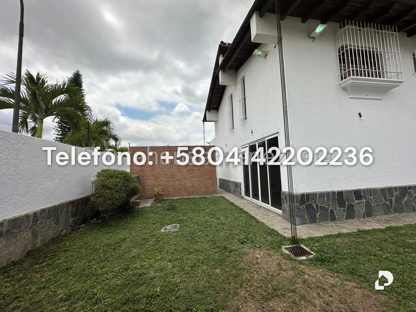 House in Lomas de La Lagunita, Caracas – 65