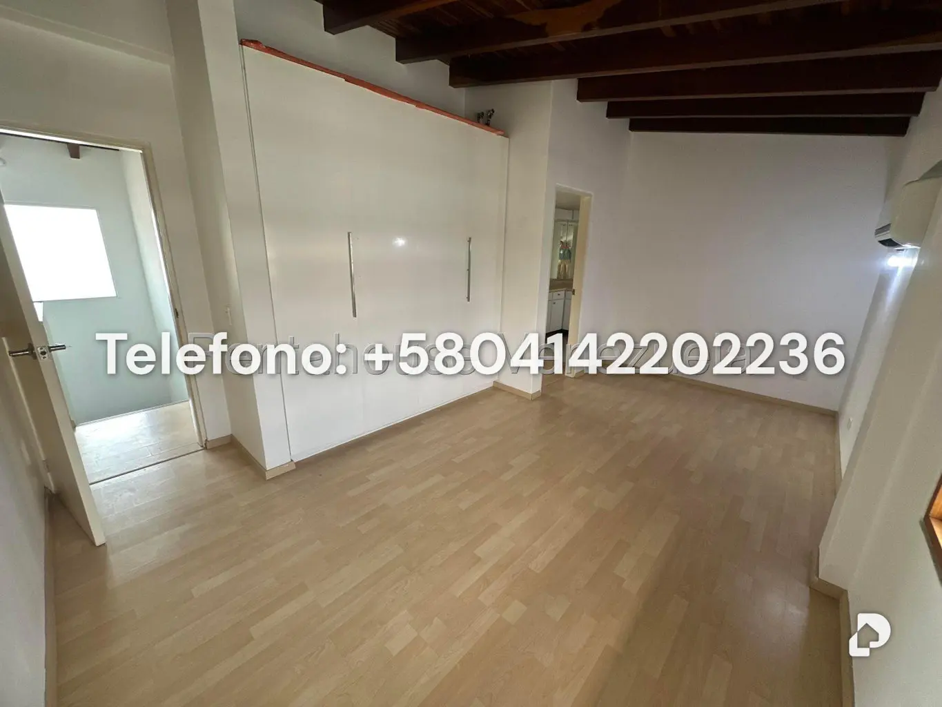House in Lomas de La Lagunita, Caracas – 41