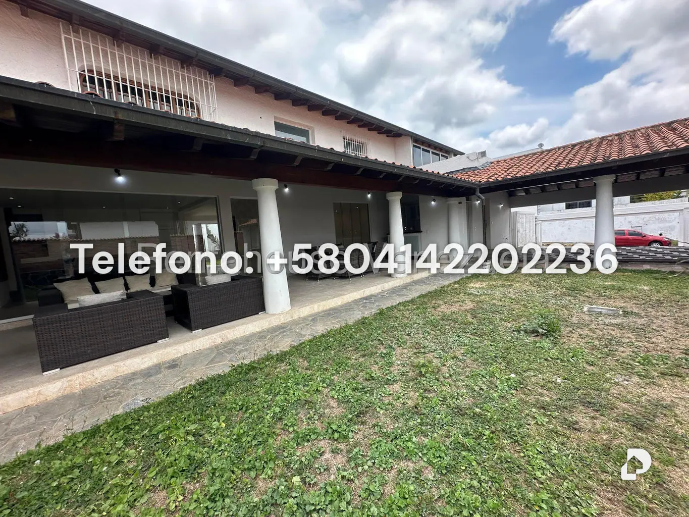 House in Lomas de La Lagunita, Caracas – 57