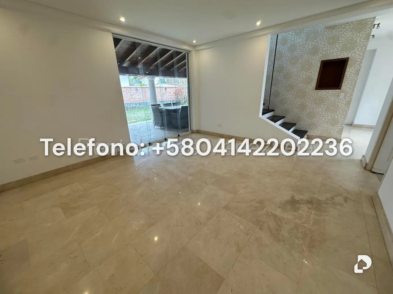 House in Lomas de La Lagunita, Caracas – 17