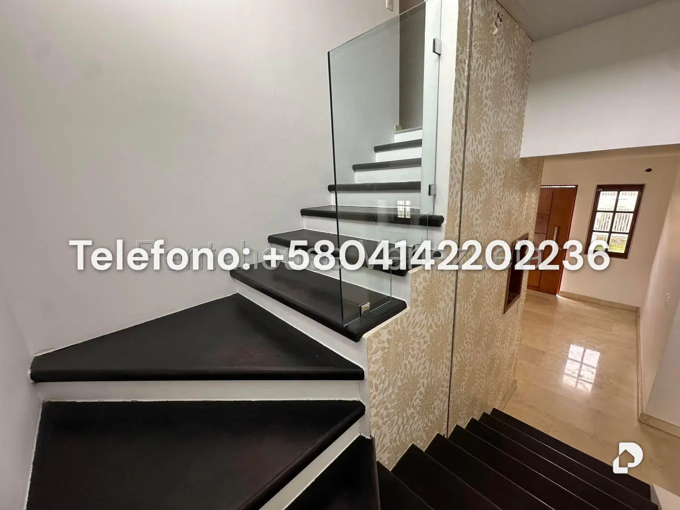 House in Lomas de La Lagunita, Caracas – 21