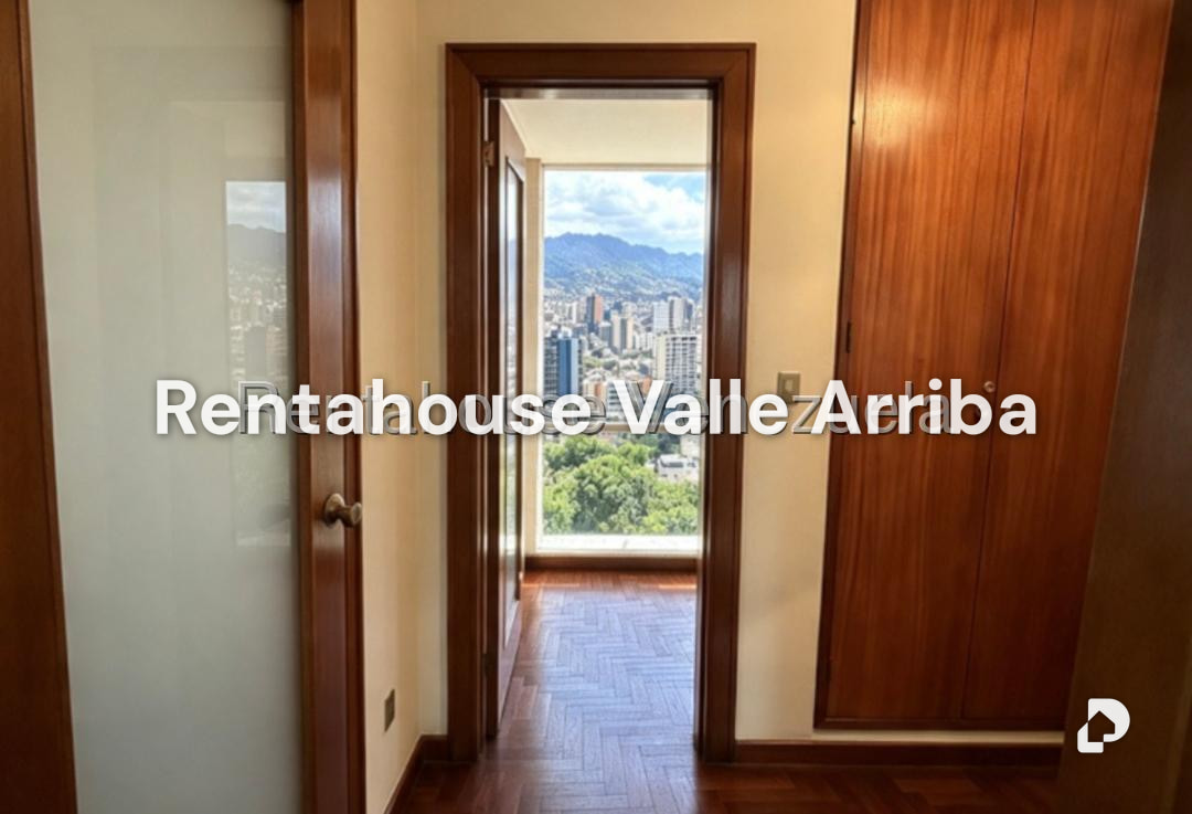 Apartamento en Colinas de Santa Mónica, Caracas – 6