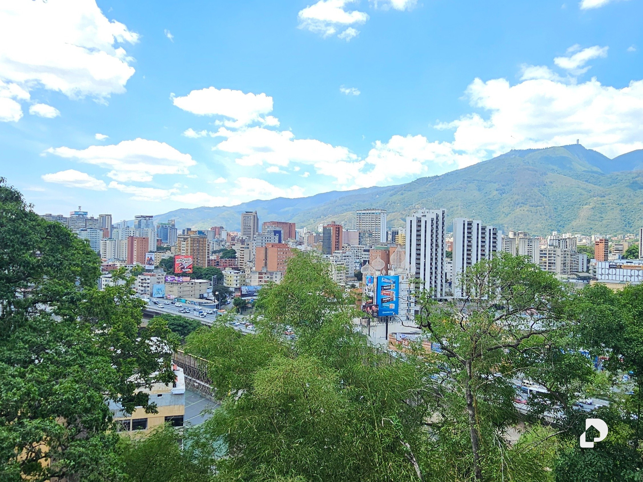 Apartamento en Chula Vista, Caracas – 16