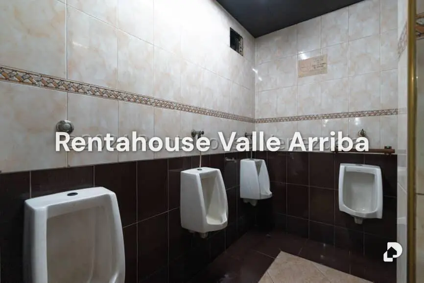 Local comercial en Catia, Caracas – 21