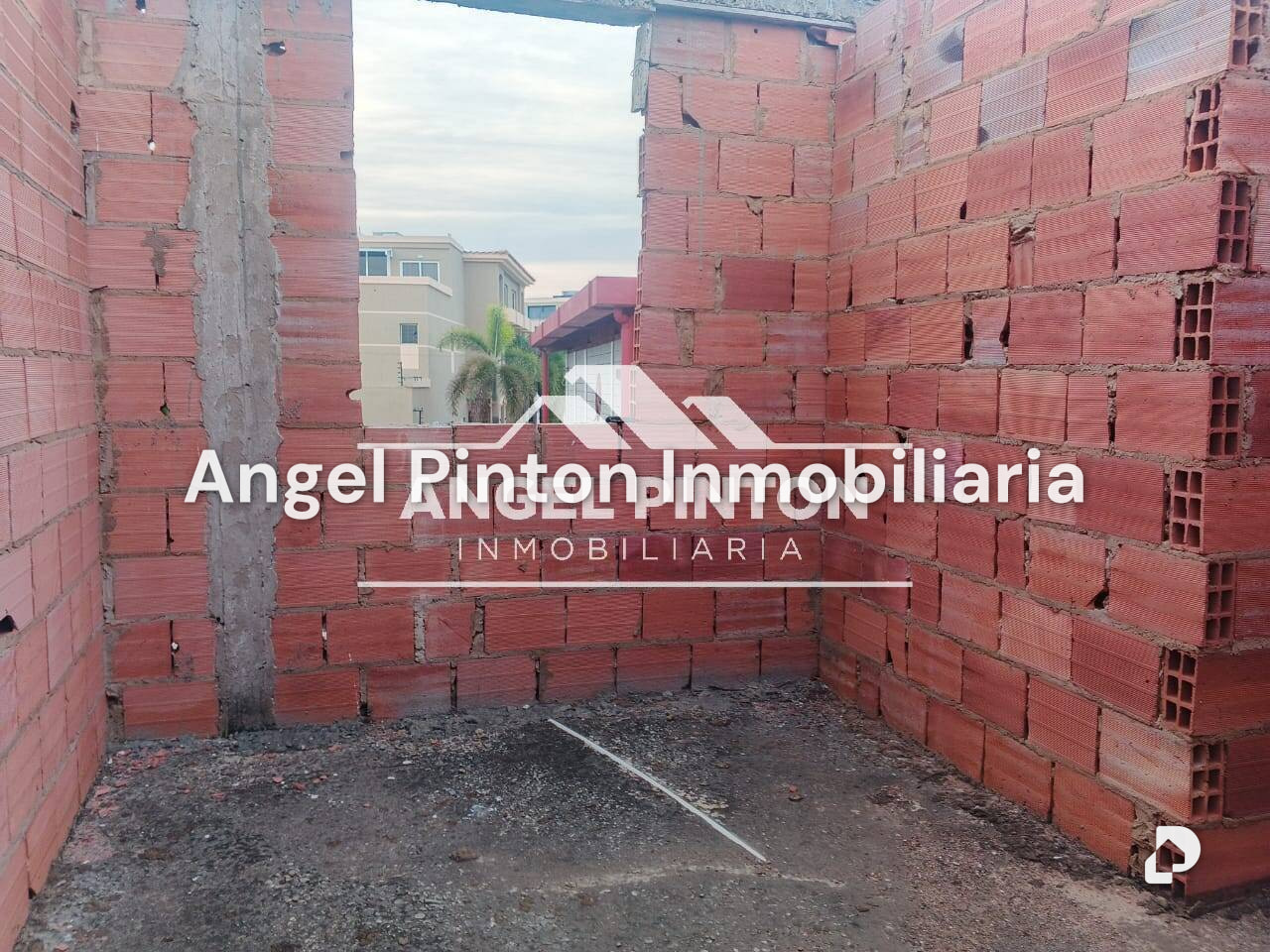 Casa en Isla Dorada, Maracaibo – 12