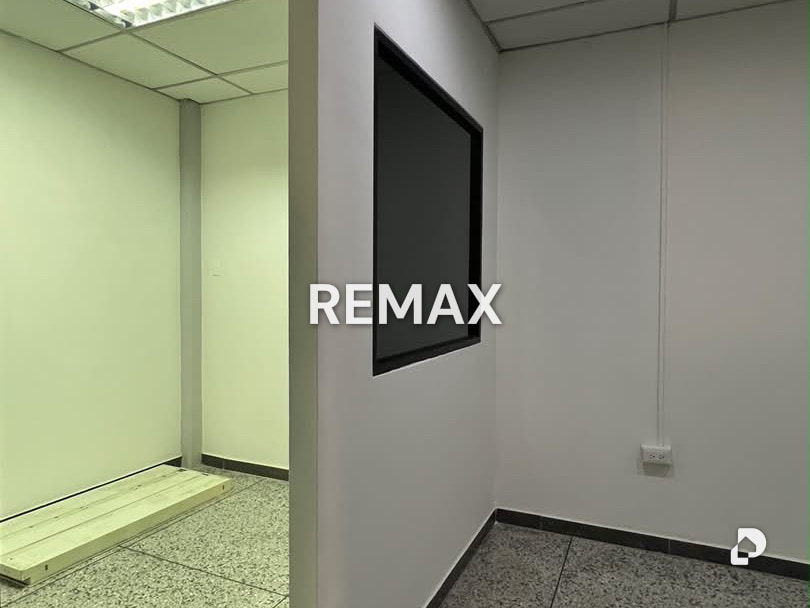 Commercial space in Barrio La Democracia, Maracay – 8