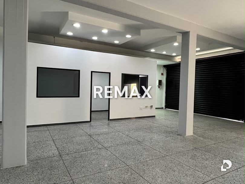 Commercial space in Barrio La Democracia, Maracay – 6