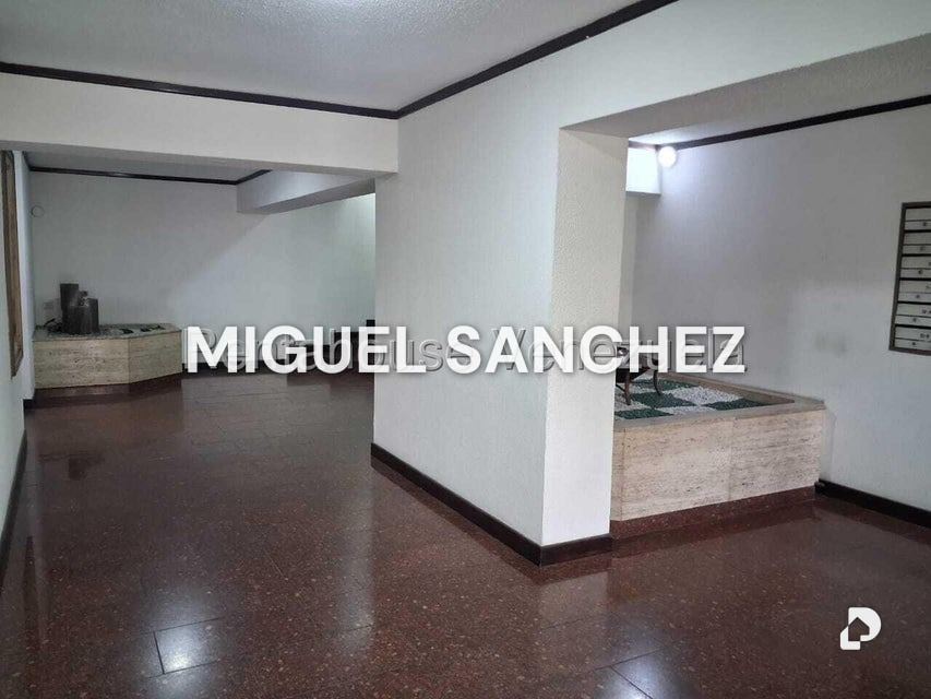 Apartamento en La Urbina, Caracas – 3