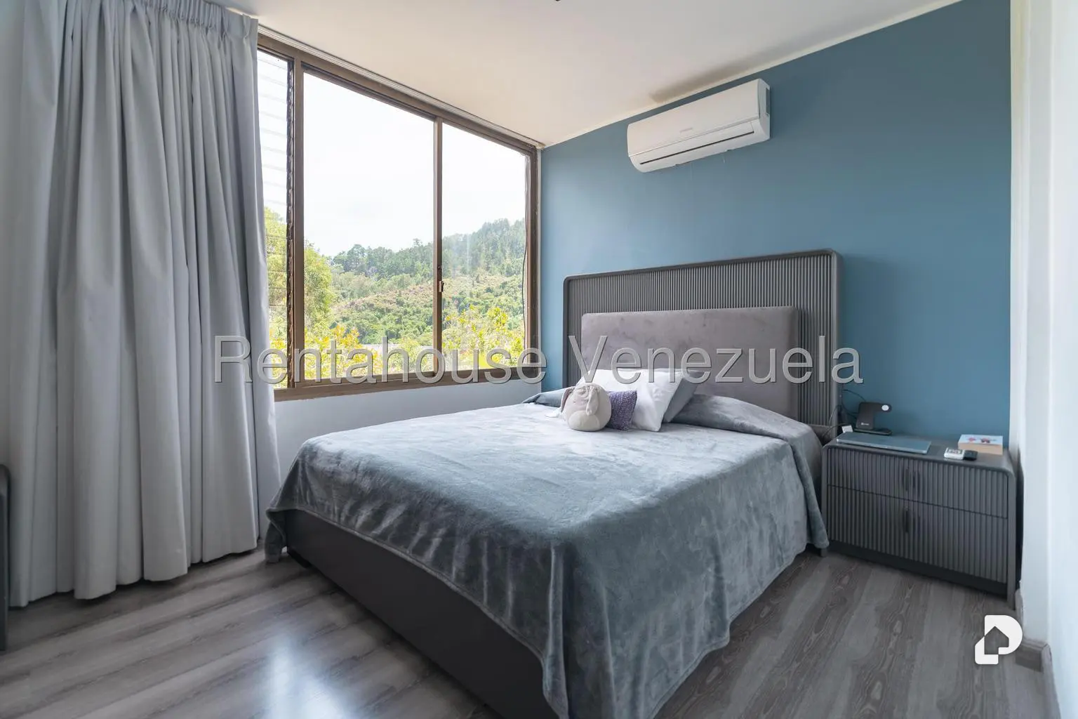 Apartamento en Las Esmeraldas, Caracas – 21