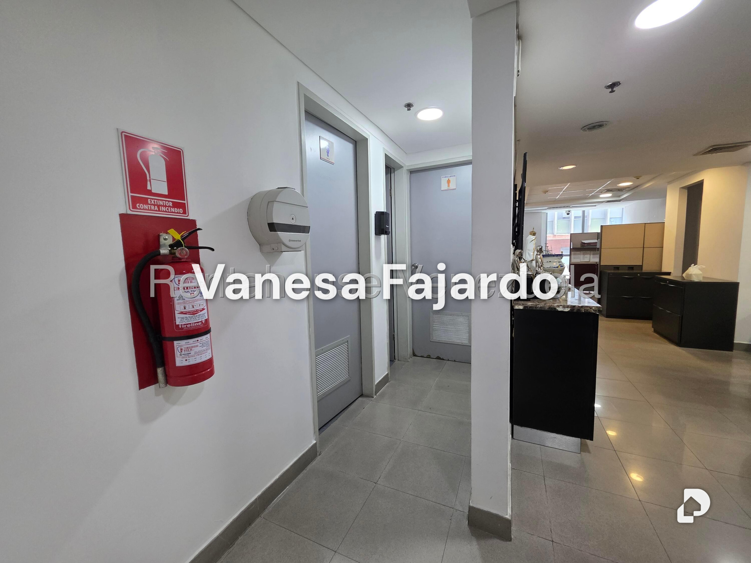 Office in El Rosal, Caracas – 24