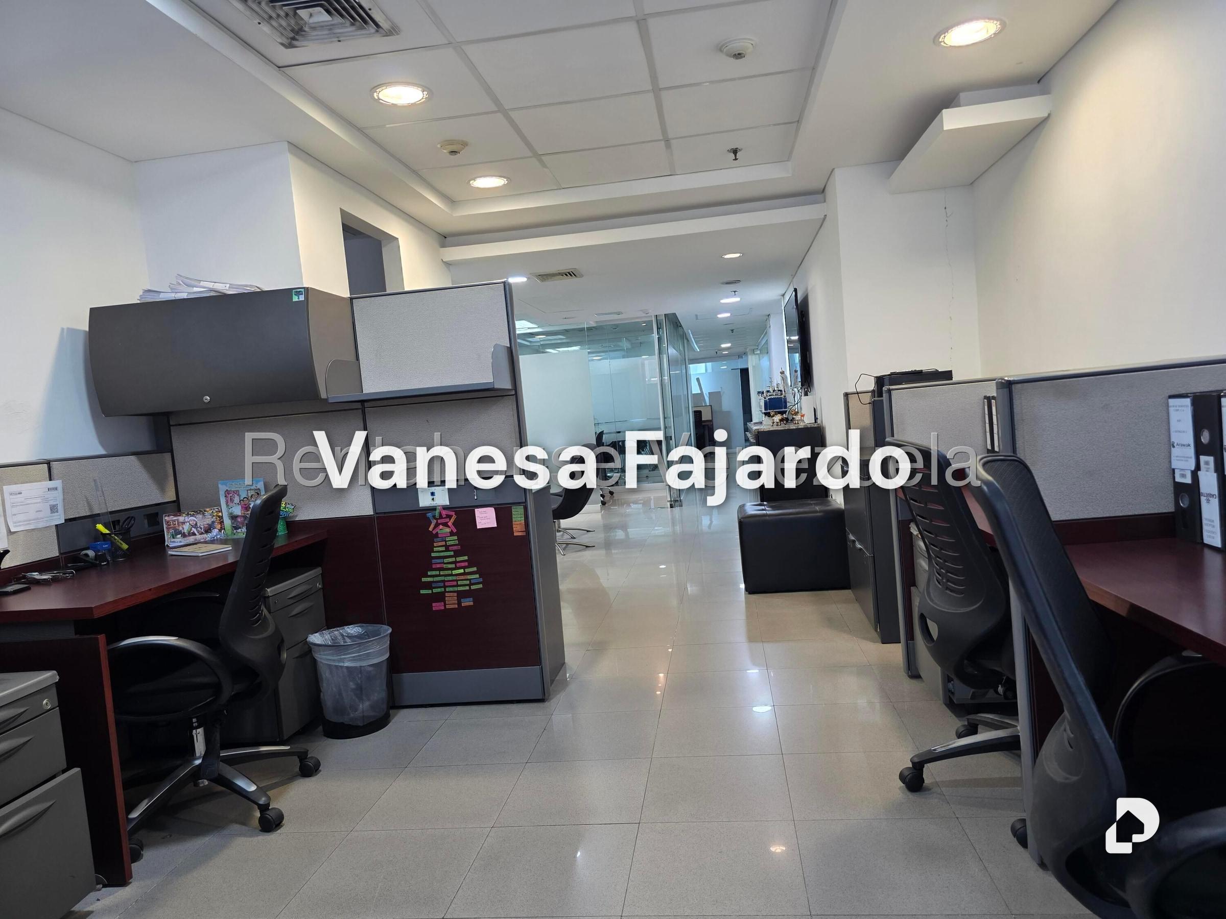Office in El Rosal, Caracas – 13