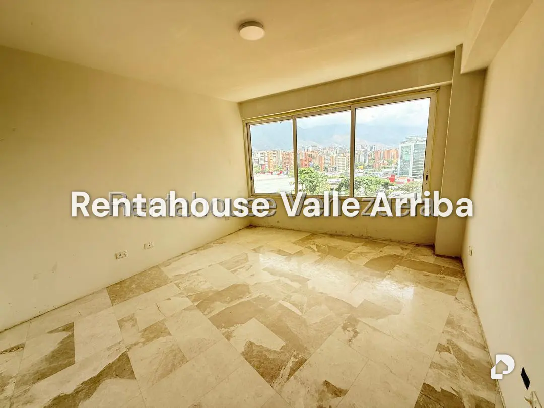 Apartamento en Las Mercedes, Caracas – 12