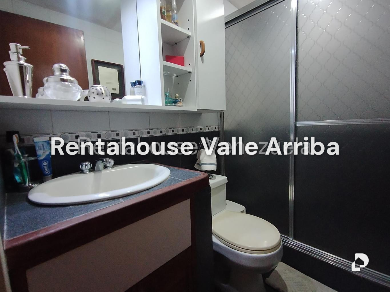 Apartamento en La Boyera, Caracas – 18