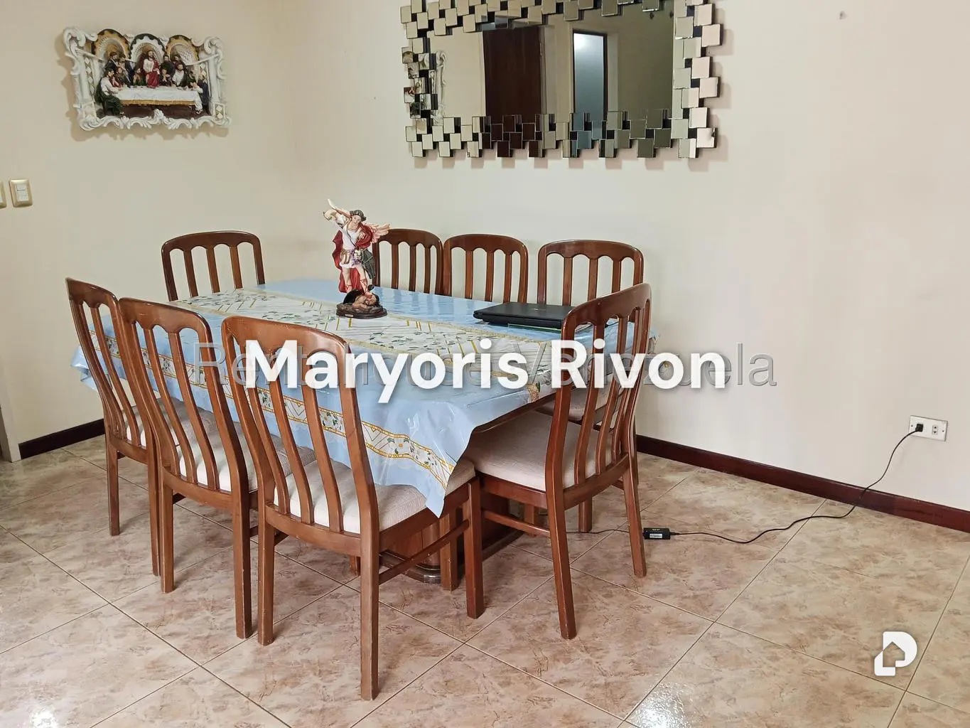 Casa en La Boyera, Caracas – 8