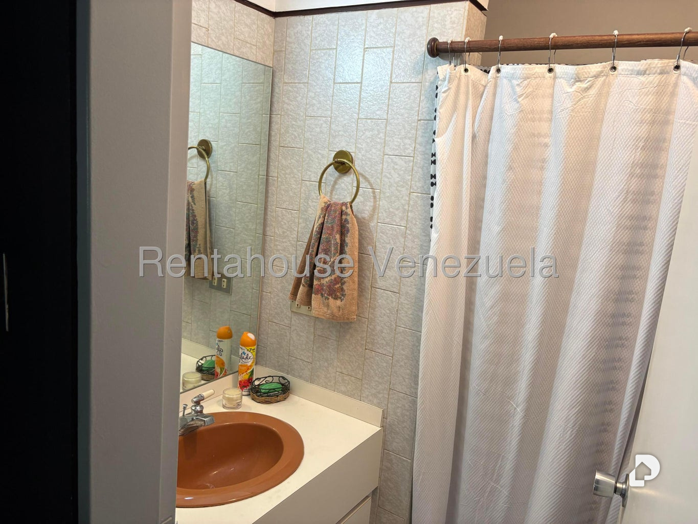 Apartamento en El Rosal, Caracas – 19