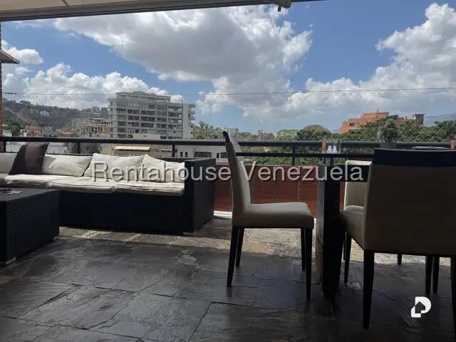 Penthouse en Los Naranjos de las Mercedes, Caracas