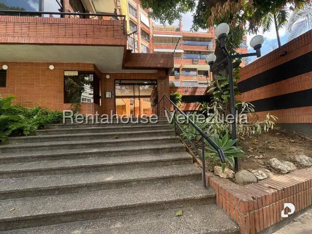 Penthouse en Los Naranjos de las Mercedes, Caracas