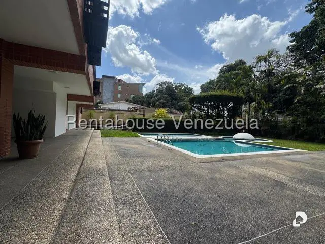 Penthouse en Los Naranjos de las Mercedes, Caracas