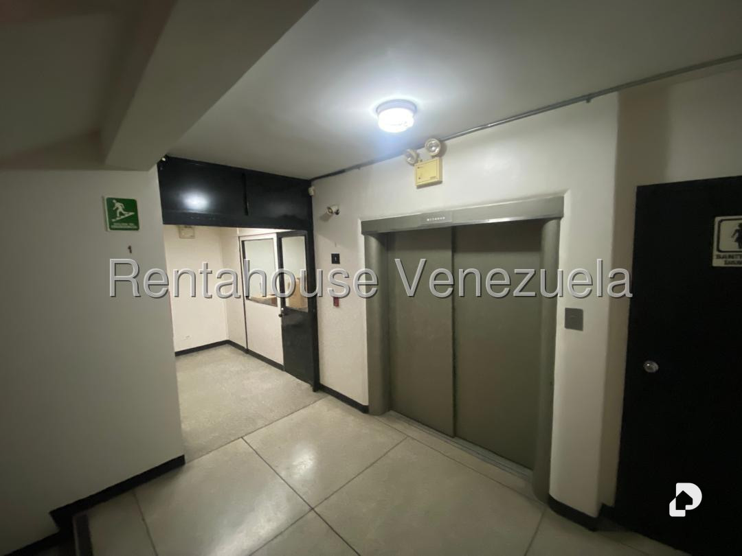Galpón en Centro, Caracas – 13